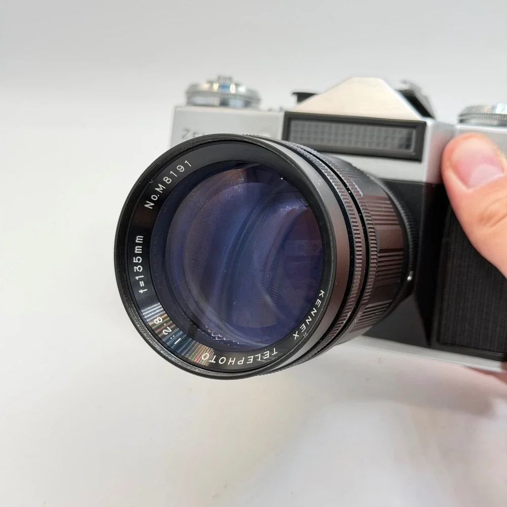 Zenit-E 35mm Film SLR Camera W/ Kennex Telephoto 135mm f2.8 Lens Vintage Silver